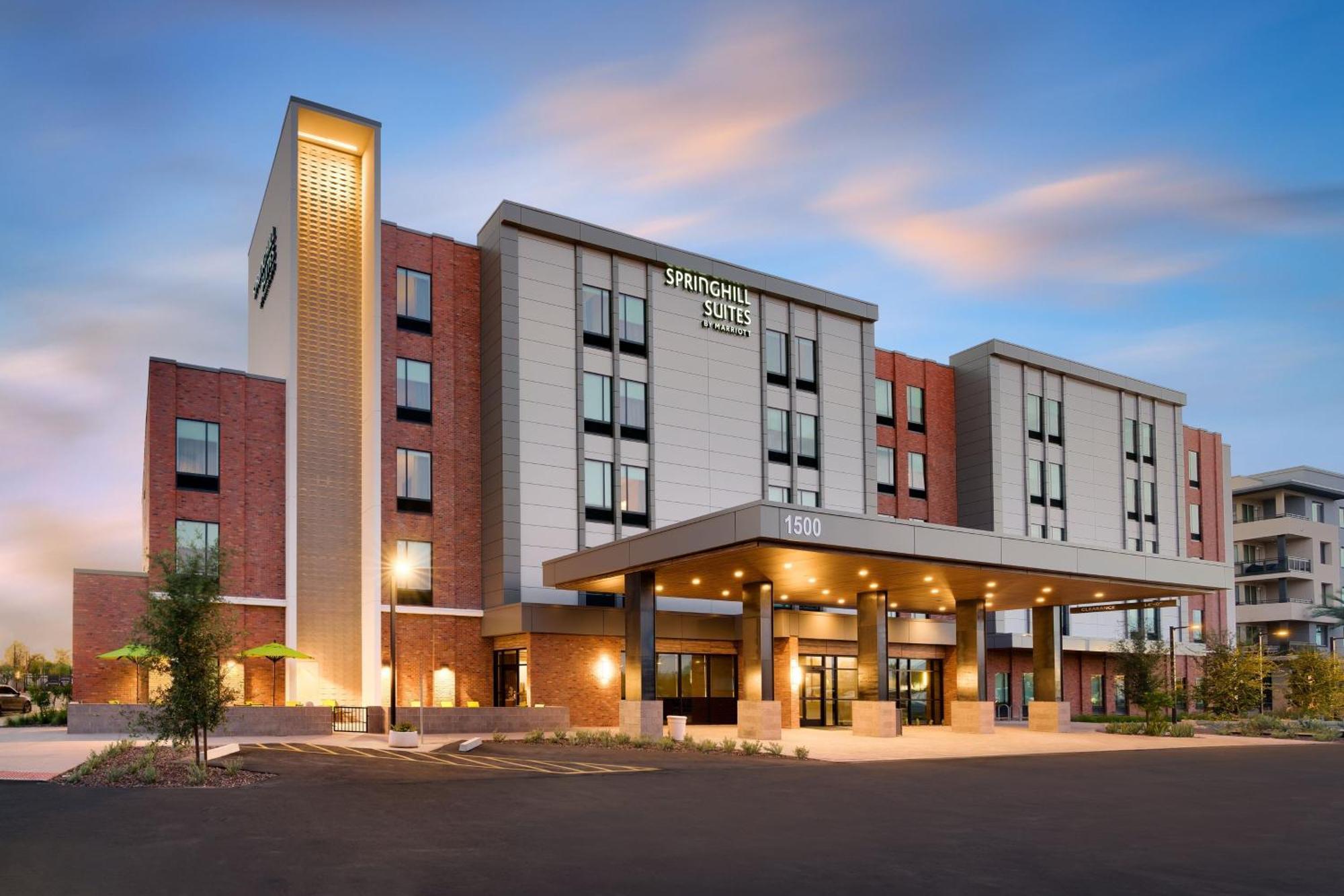 Springhill Suites By Marriott Phoenix 스코 츠 데일 외부 사진