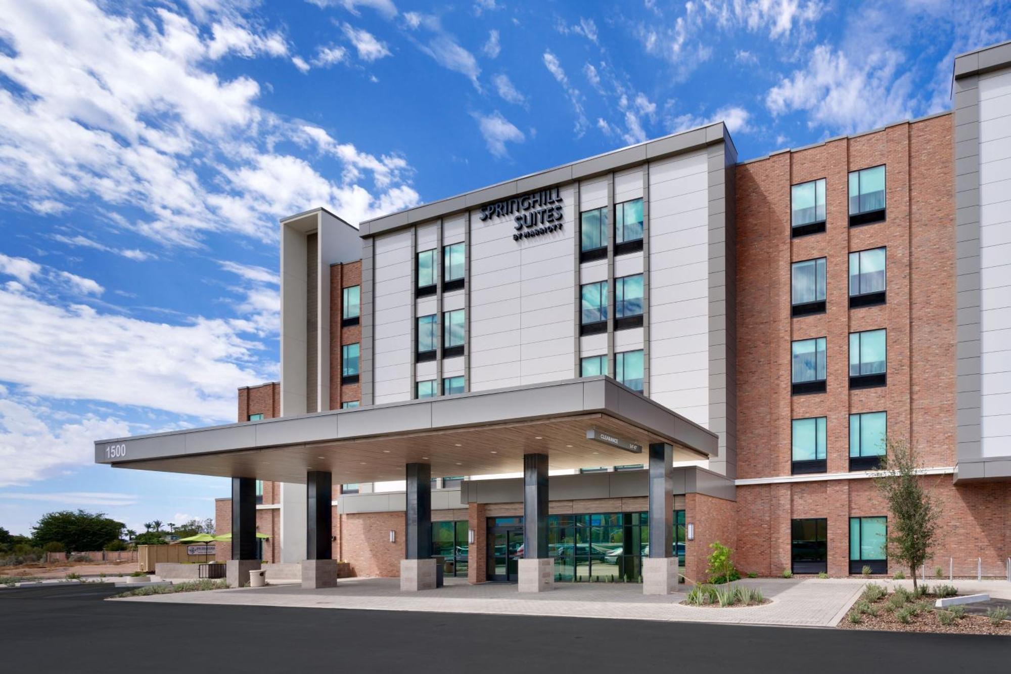 Springhill Suites By Marriott Phoenix 스코 츠 데일 외부 사진