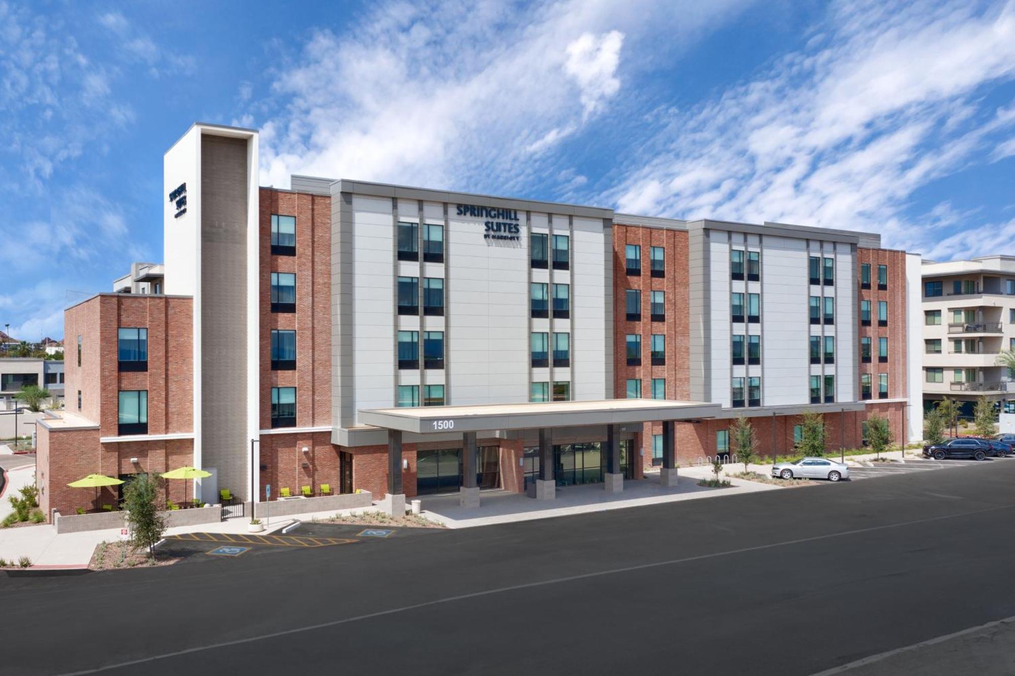 Springhill Suites By Marriott Phoenix 스코 츠 데일 외부 사진